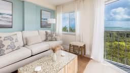 Unbeatable Views from Lux Oceanfront End Suite - Image 3