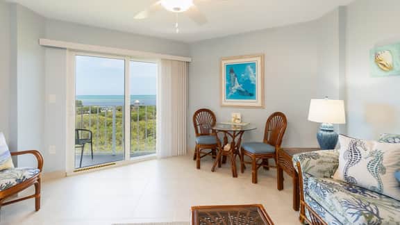 Birds Eye Loft Perched Above the Marina 1BR 1BA 5413 - Image 4
