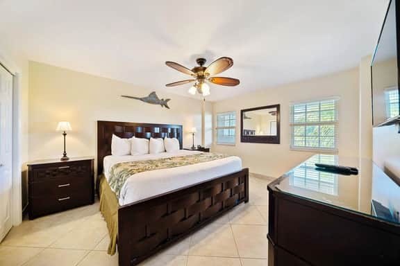 Airy Top Floor Blue Heron Suite at Ocean Pointe 3407 - Image 5