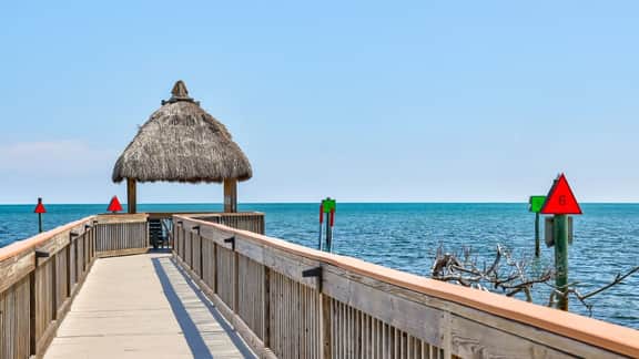 Oceanside Family Condo with Pool and Beach Access - Image 4
