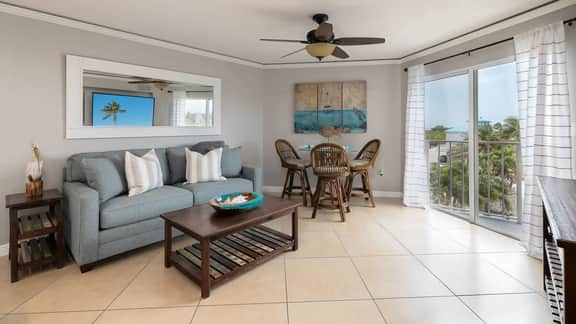 Sunrise Breeze on the Marina Ocean Pointe 5302 - Image 3