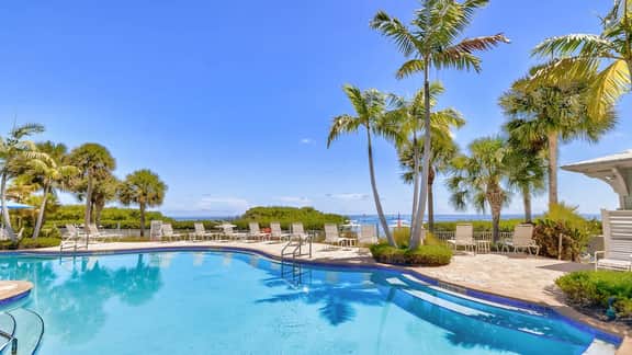 Pristine Islamorada Pool Home with Ocean View and Dockage - Image 2