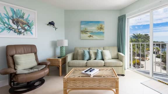 Marina & Ocean Front Suite 5202 - Image 2