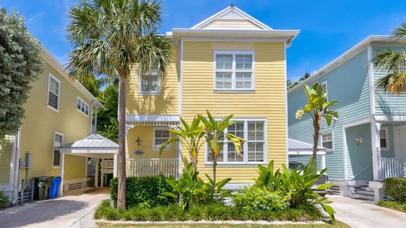 Oceanside Anglers Reef Home with Beach, Pool and Kayaks - Image 1