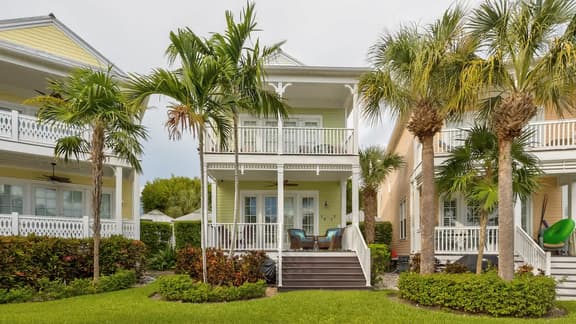 Pristine Islamorada Pool Home with Ocean View and Dockage - Image 1